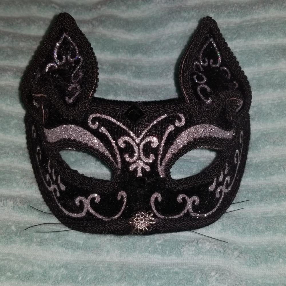 NWOT Vintage Elegant Cat Women Masquerade Mask